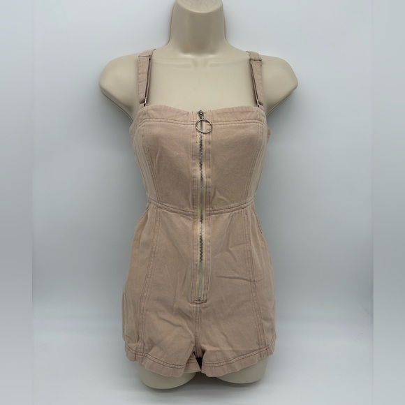 Princess Polly Tan Romper - Picture 1 of 10